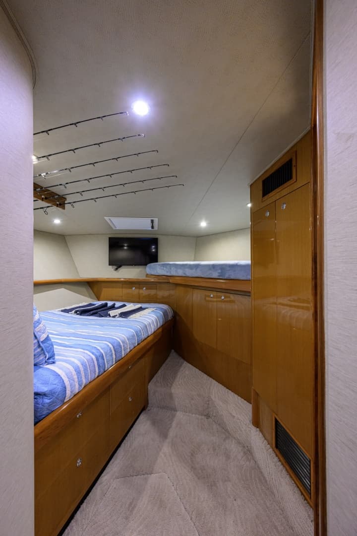 2002 Viking 61 Convertible