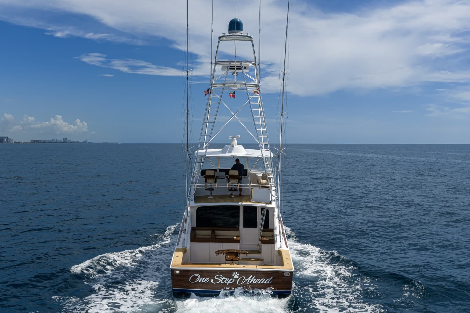2002 Viking 61 Convertible