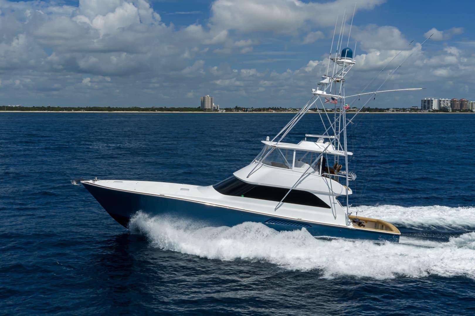 2002 Viking 61 Convertible