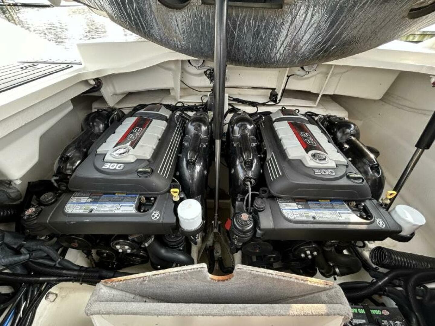 2016 Sea Ray 310 SLX