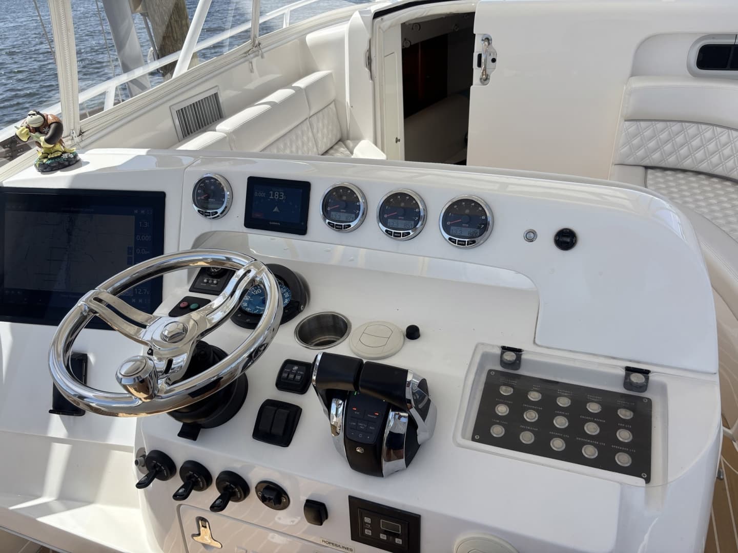 2006 Intrepid 
