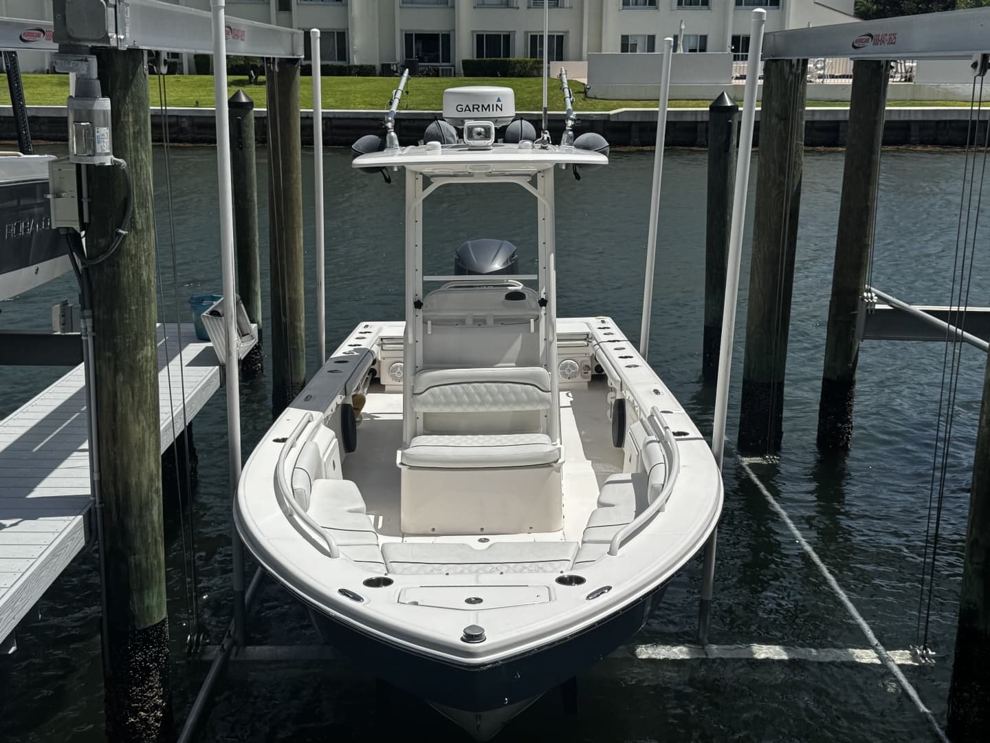 2012 Everglades 243