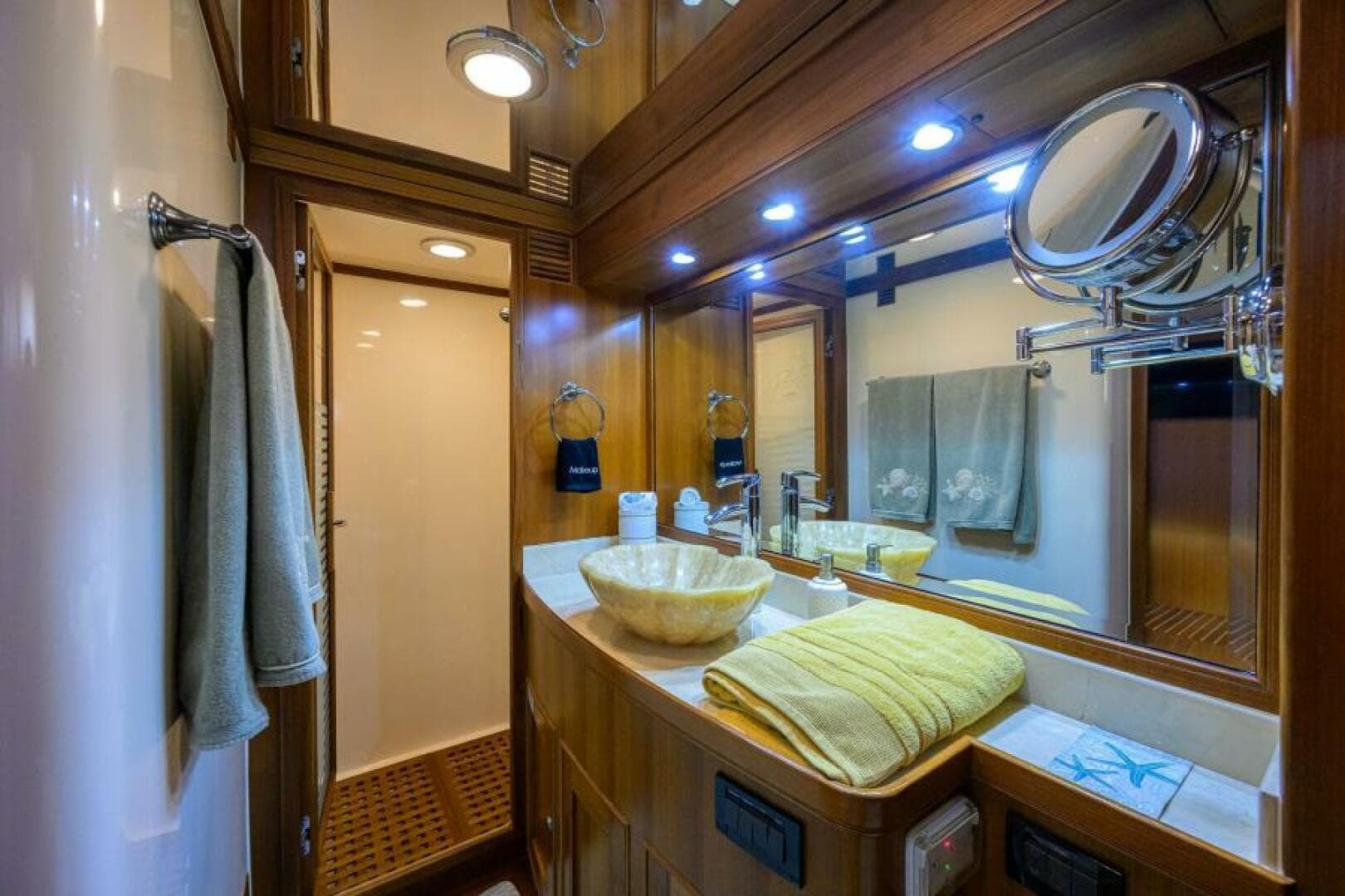 2011 Marlow 97 Explorer
