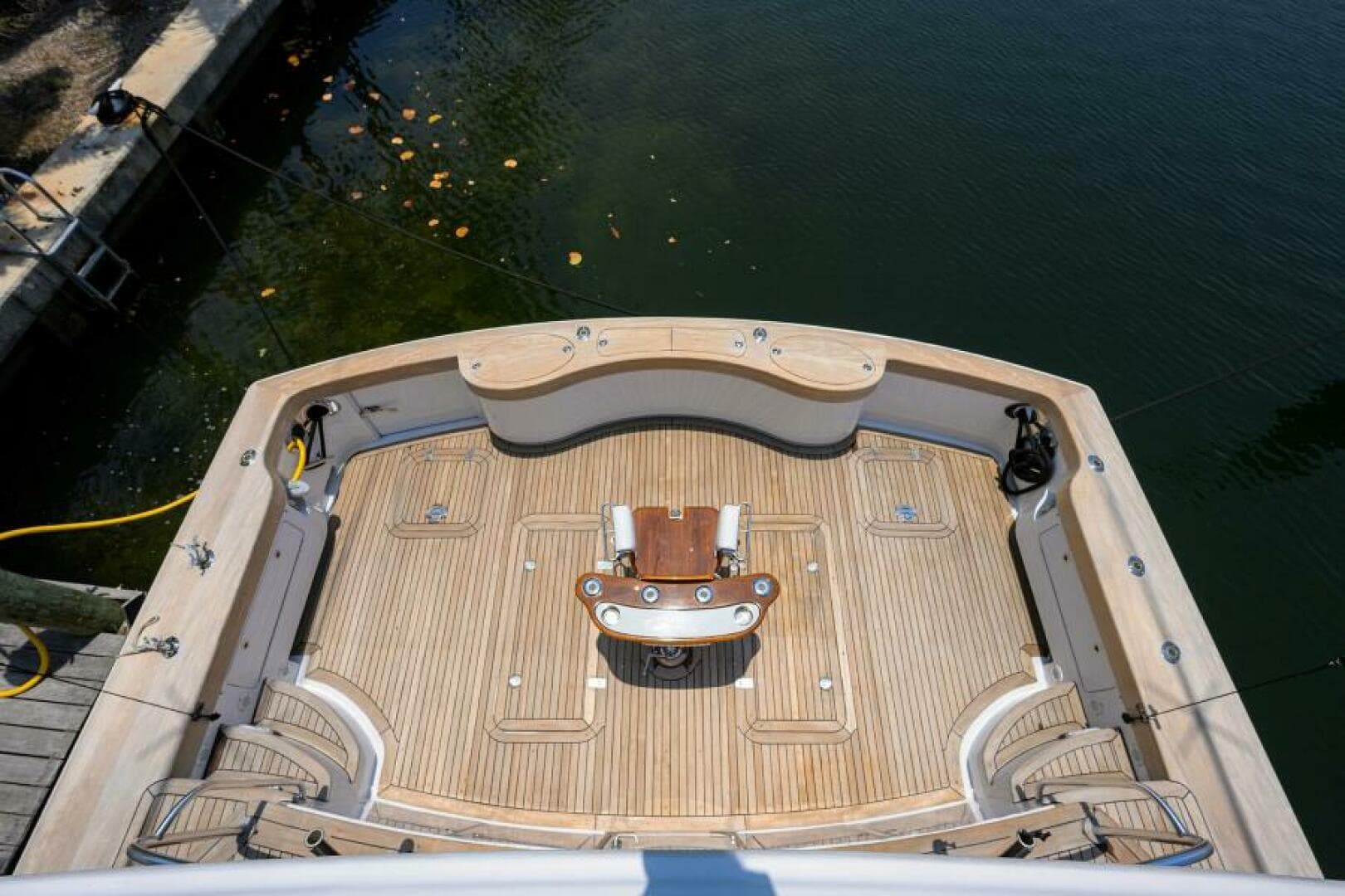 2004 Sea Force IX 82 Enclosed Bridge