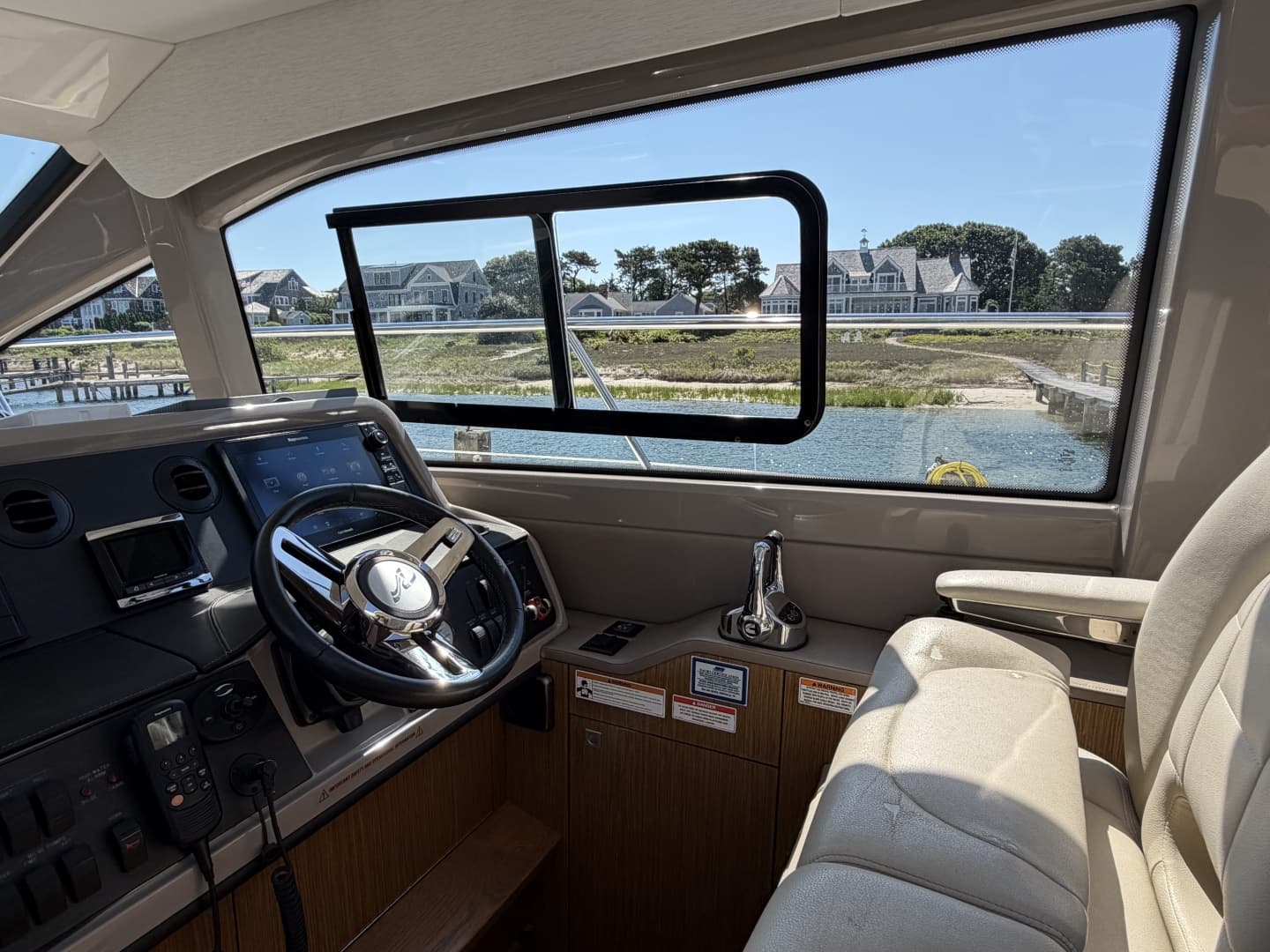 2017 Sea Ray 460 Sundancer
