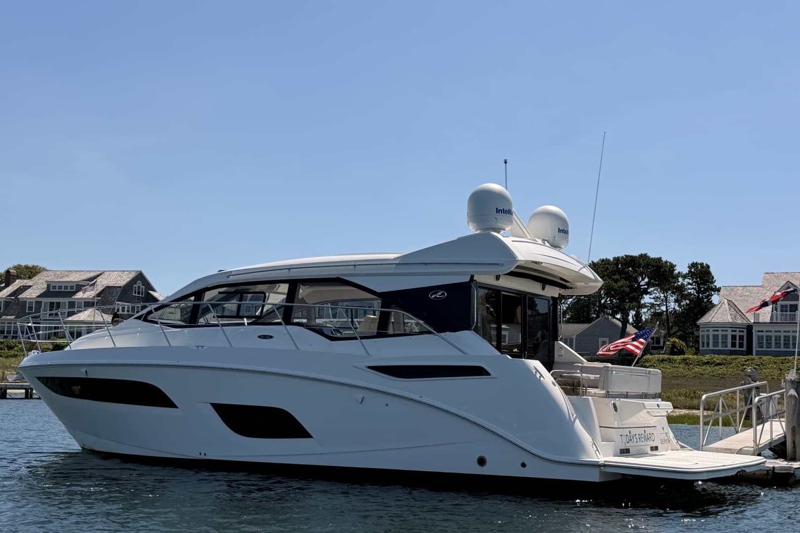 2017 Sea Ray 460 Sundancer