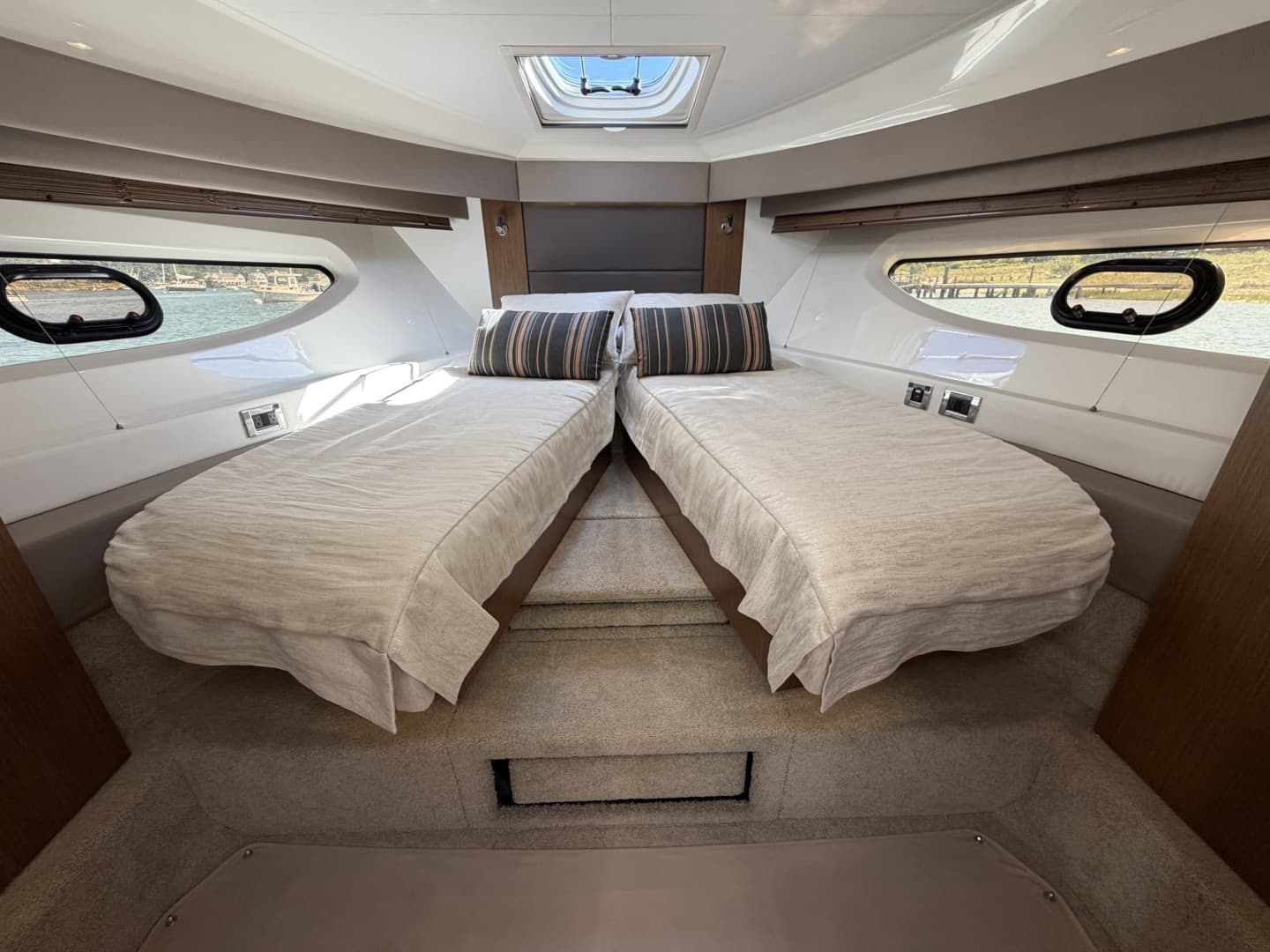 2017 Sea Ray 460 Sundancer