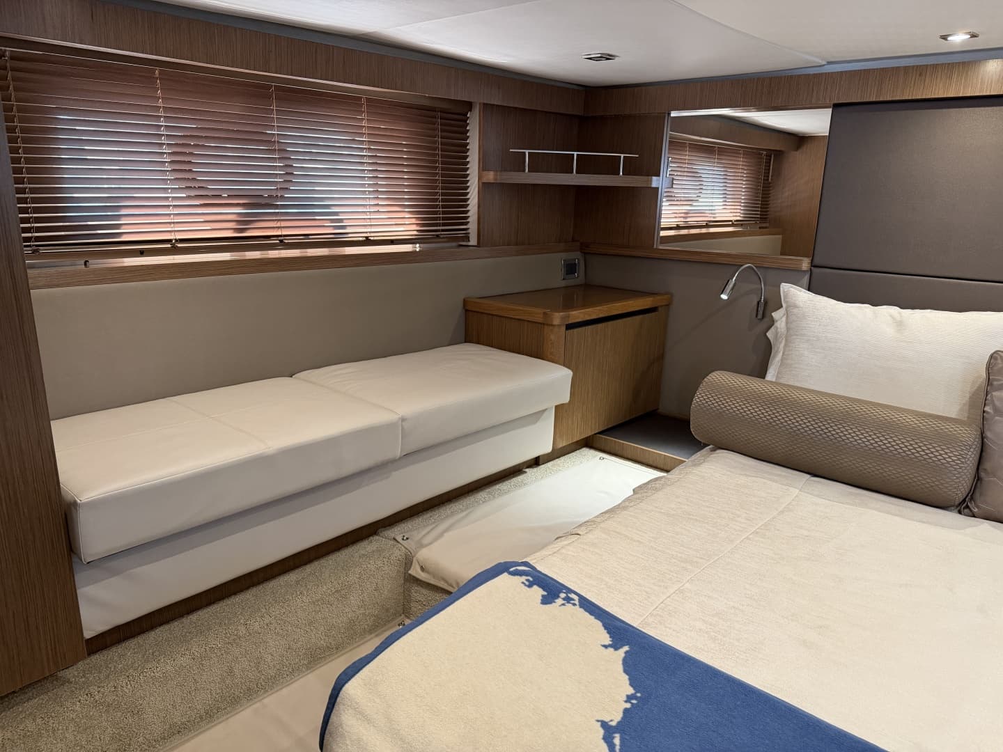 2017 Sea Ray 460 Sundancer