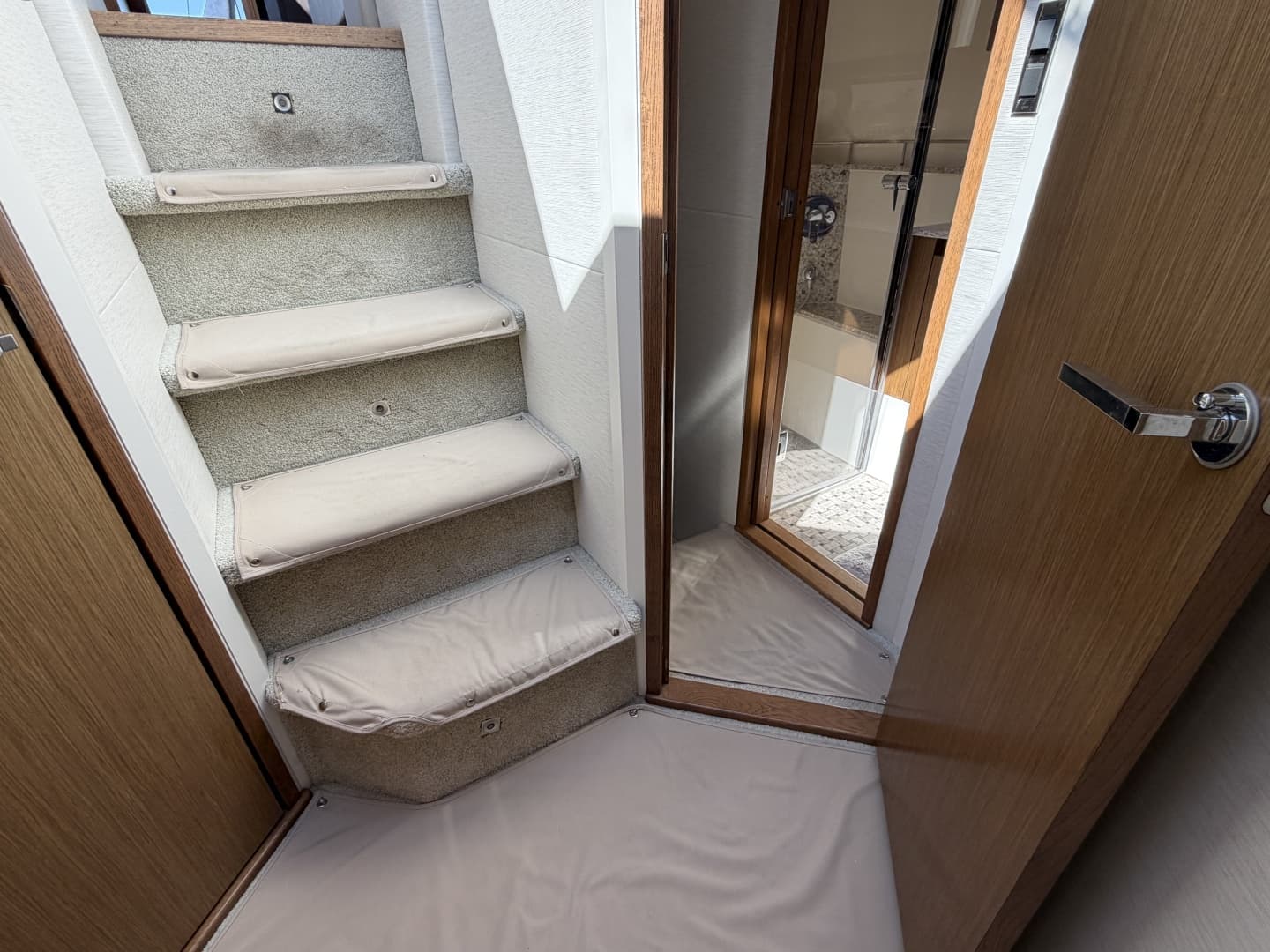 2017 Sea Ray 460 Sundancer