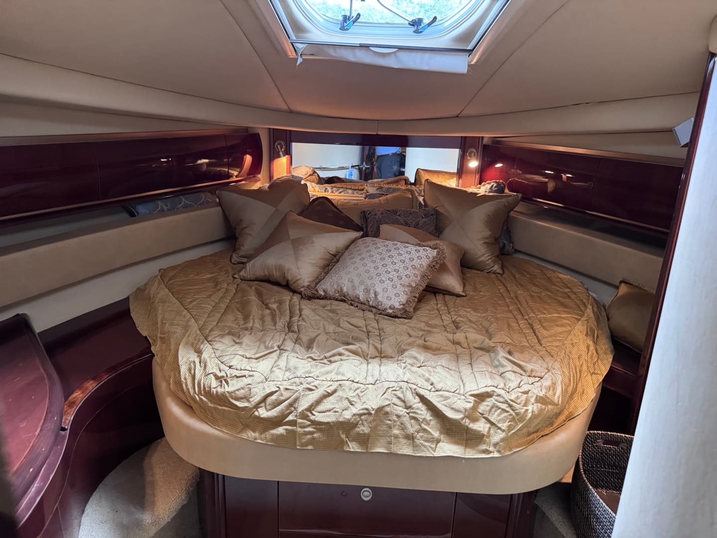 2007 Sea Ray 52 SUNDANCER