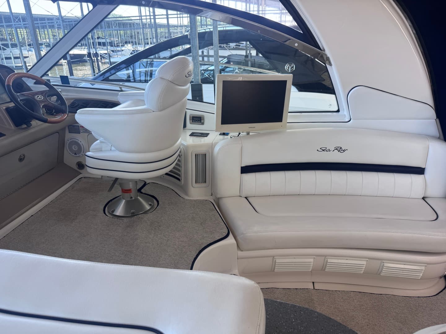 2007 Sea Ray 52 SUNDANCER