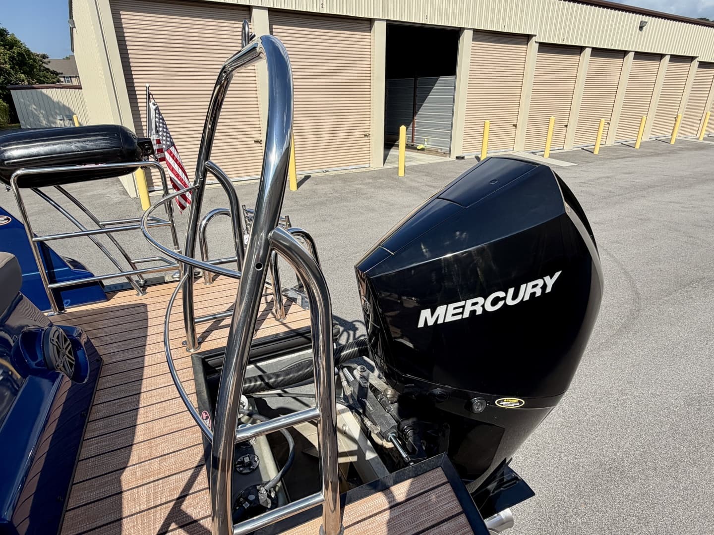 2019 Harris Crowne 250 SL Tritoon