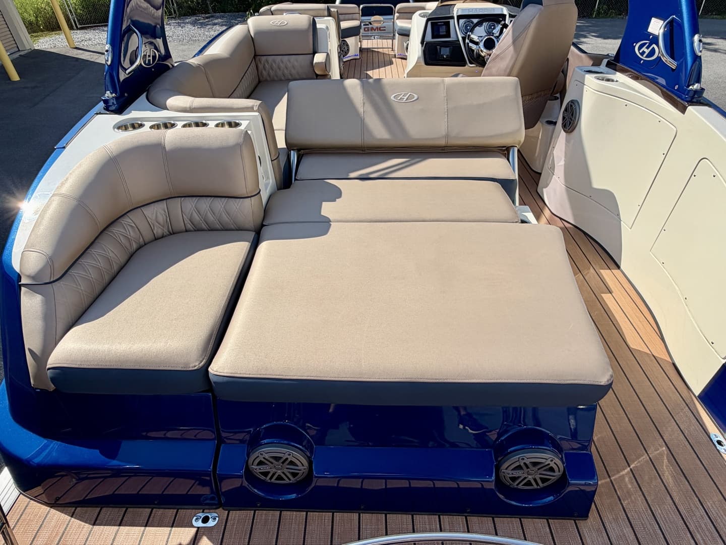 2019 Harris Crowne 250 SL Tritoon