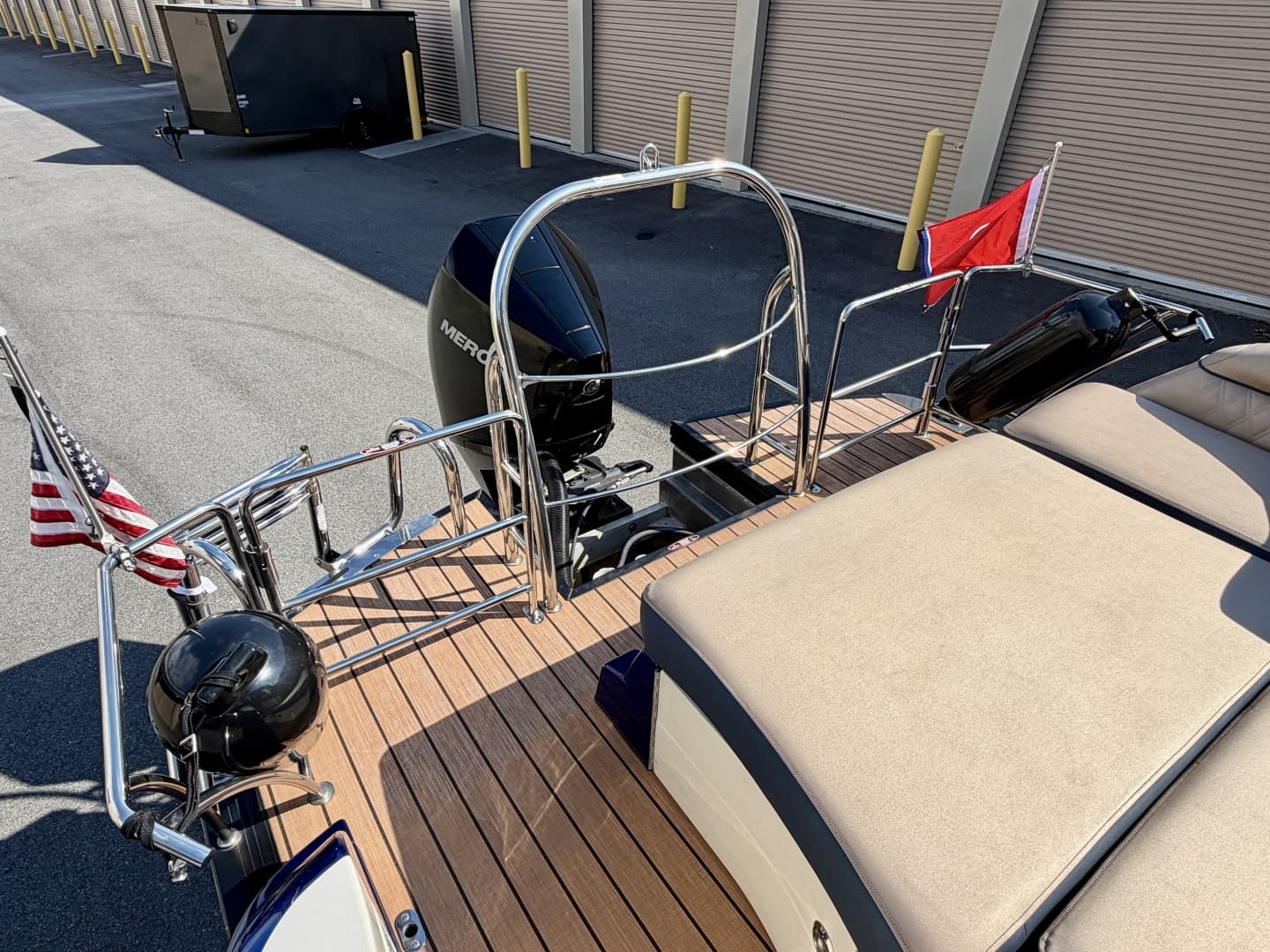 2019 Harris Crowne 250 SL Tritoon