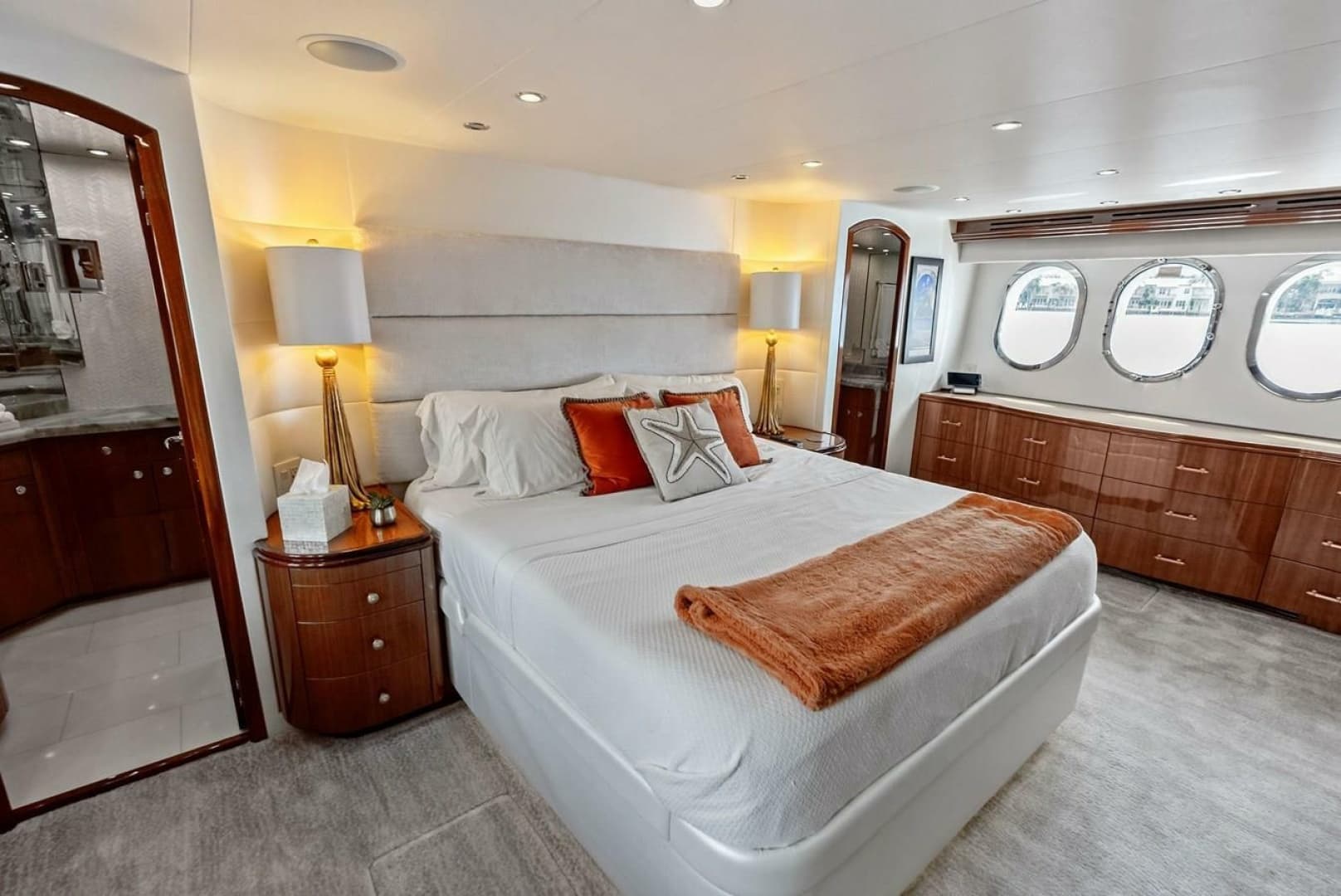 2007 Hatteras 