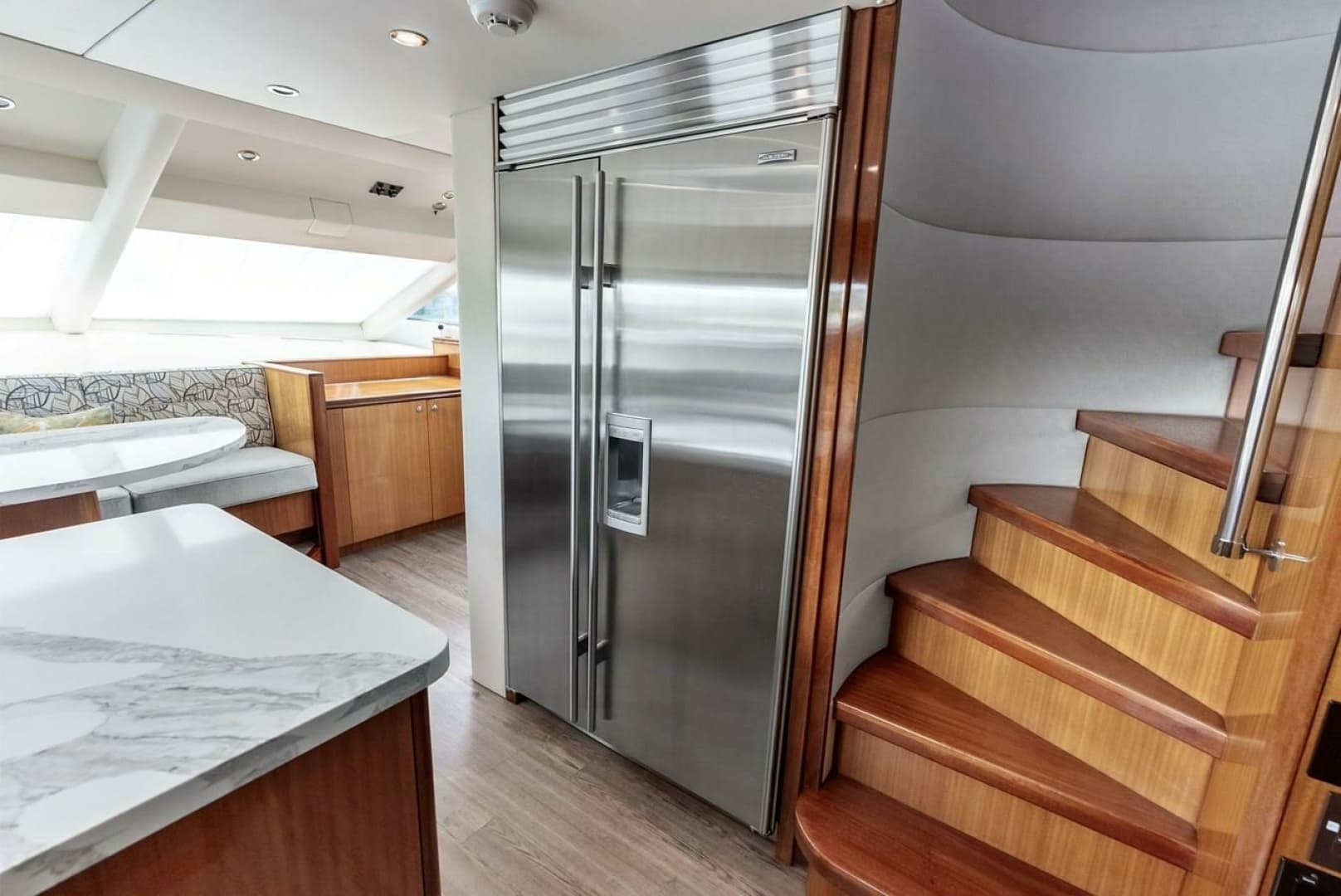 2007 Hatteras 