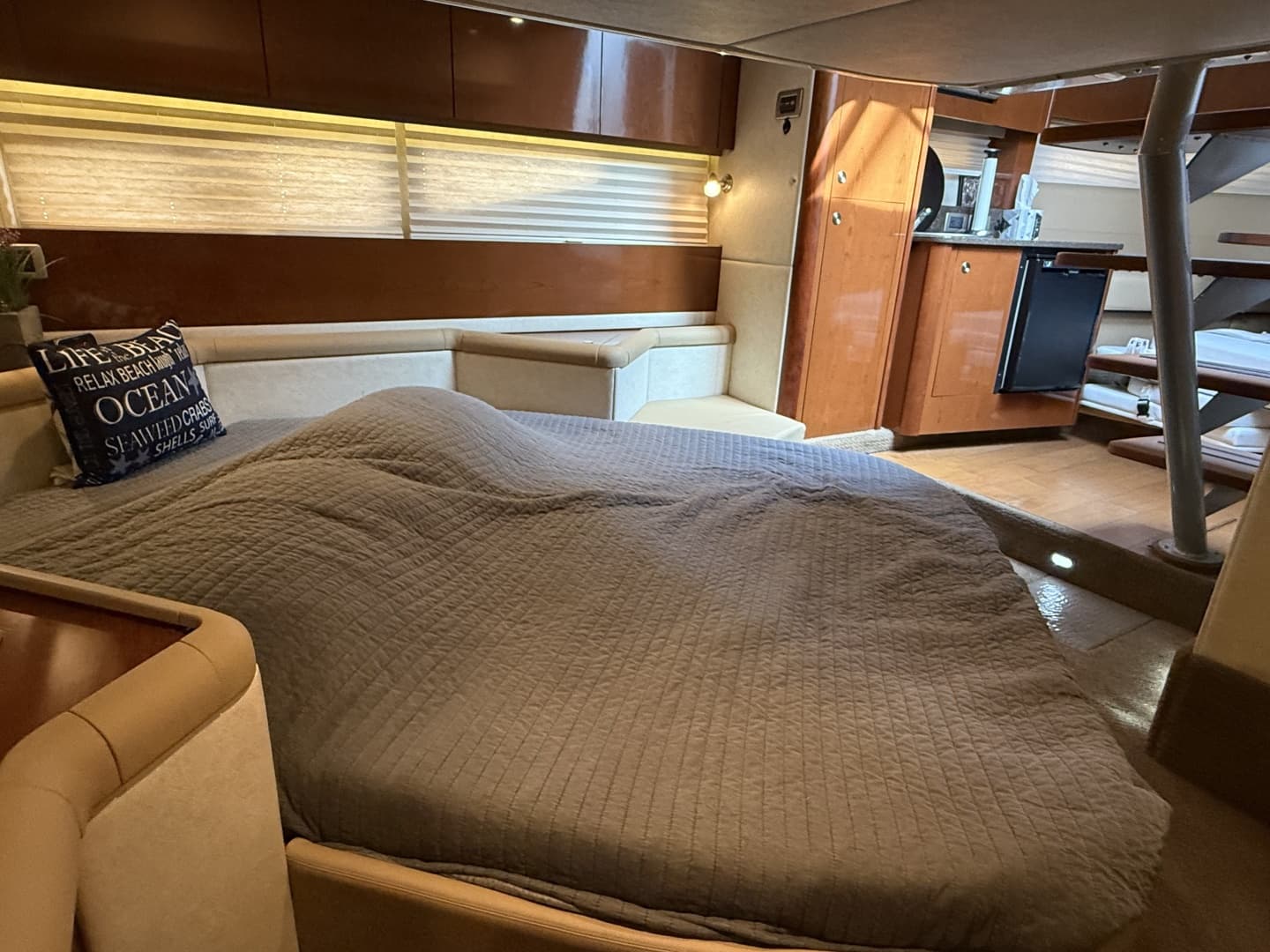2013 Sea Ray 370 Venture