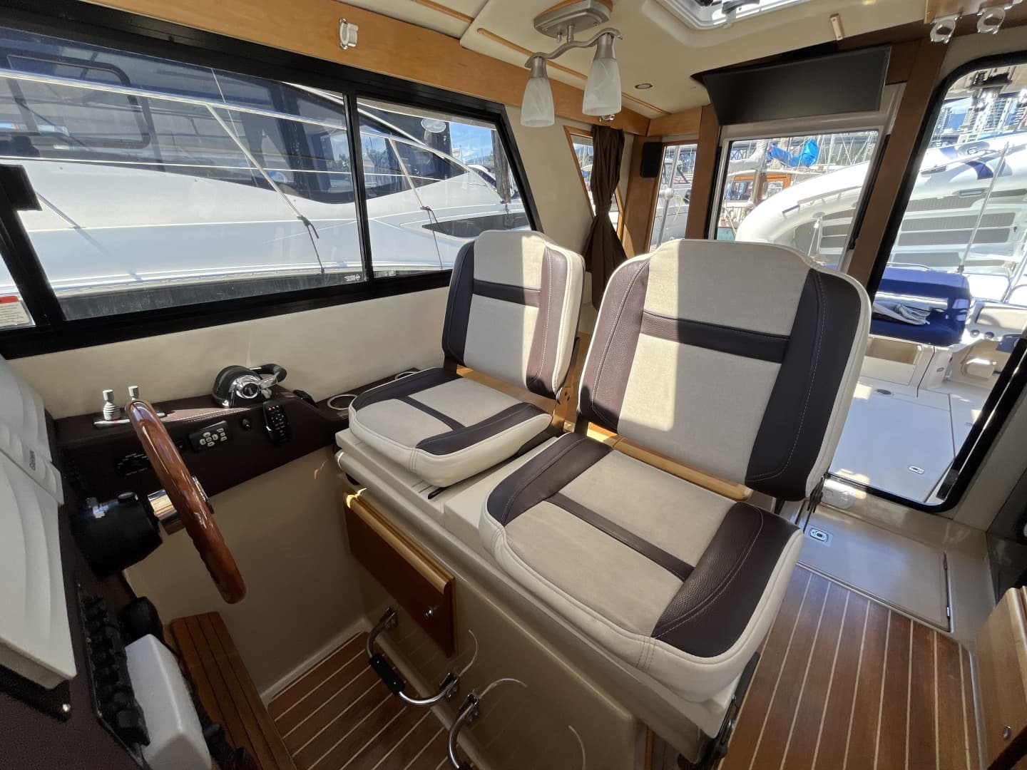 2014 Cutwater C-30 Sedan
