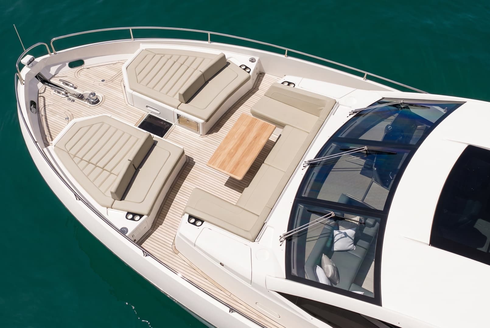 2025 Sunseeker 76 Yacht