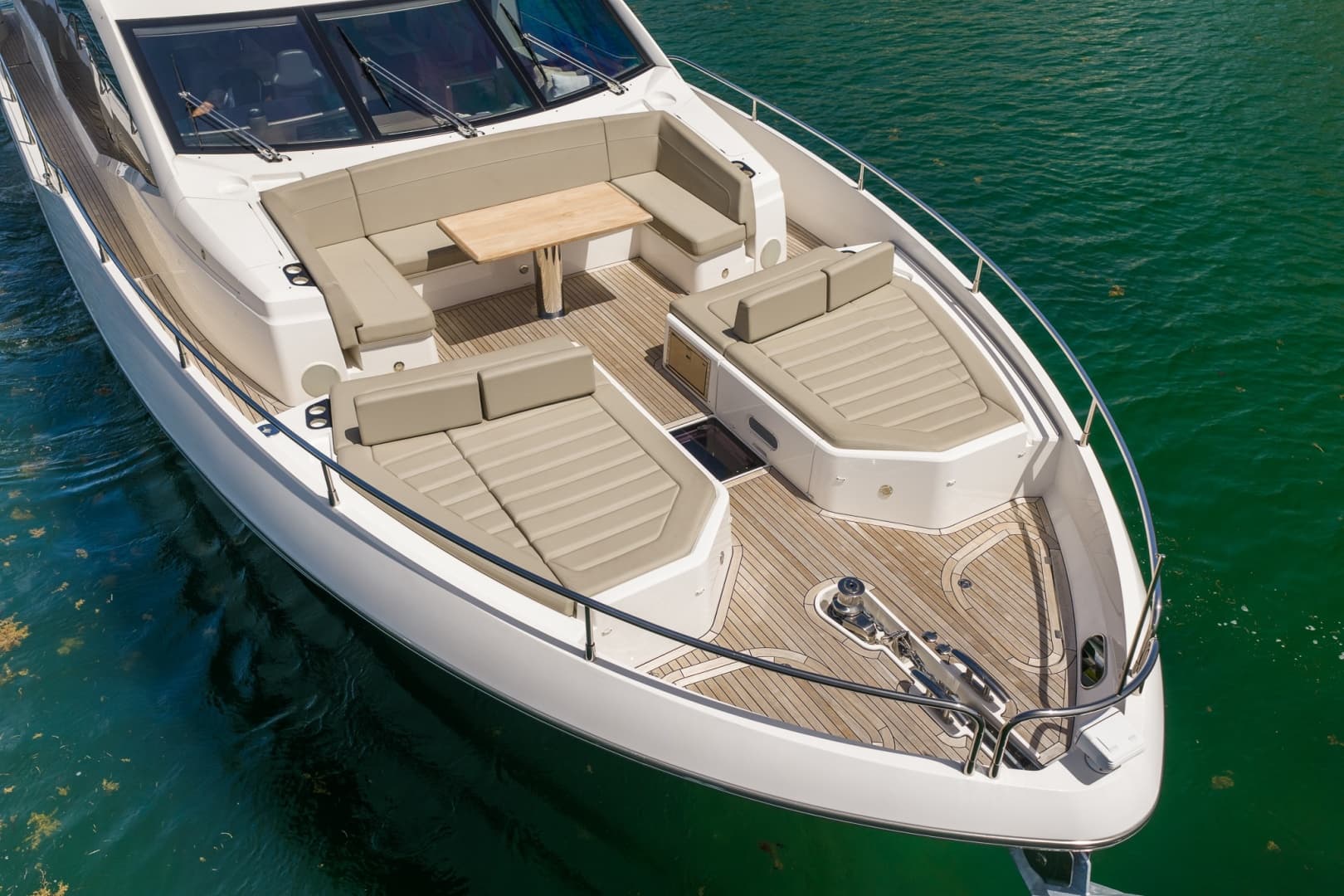 2025 Sunseeker 76 Yacht