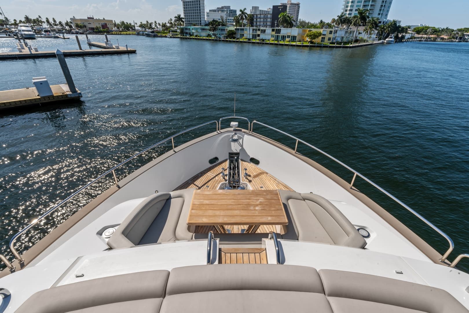 2024 Sunseeker 95 Yacht