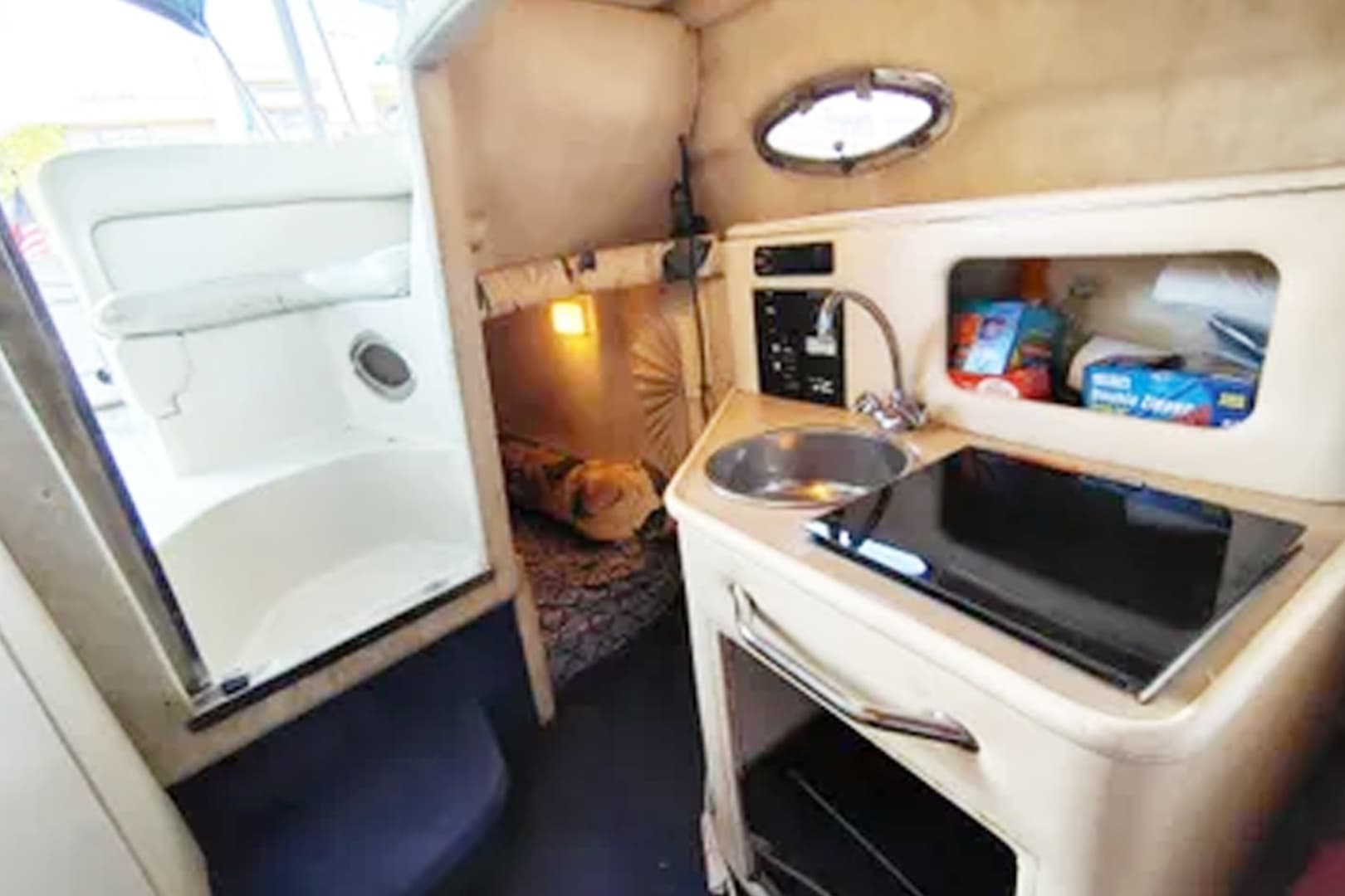 2000 Sea Ray 240 Sundancer