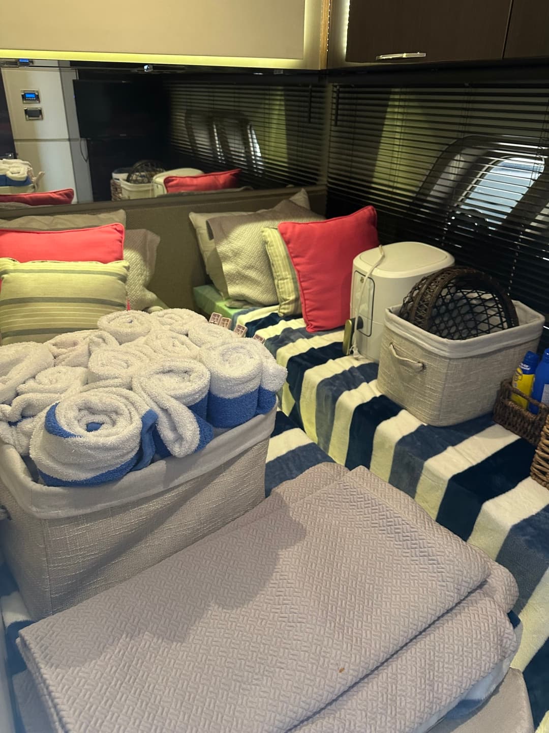 2018 Sea Ray FLY SEARAY L650