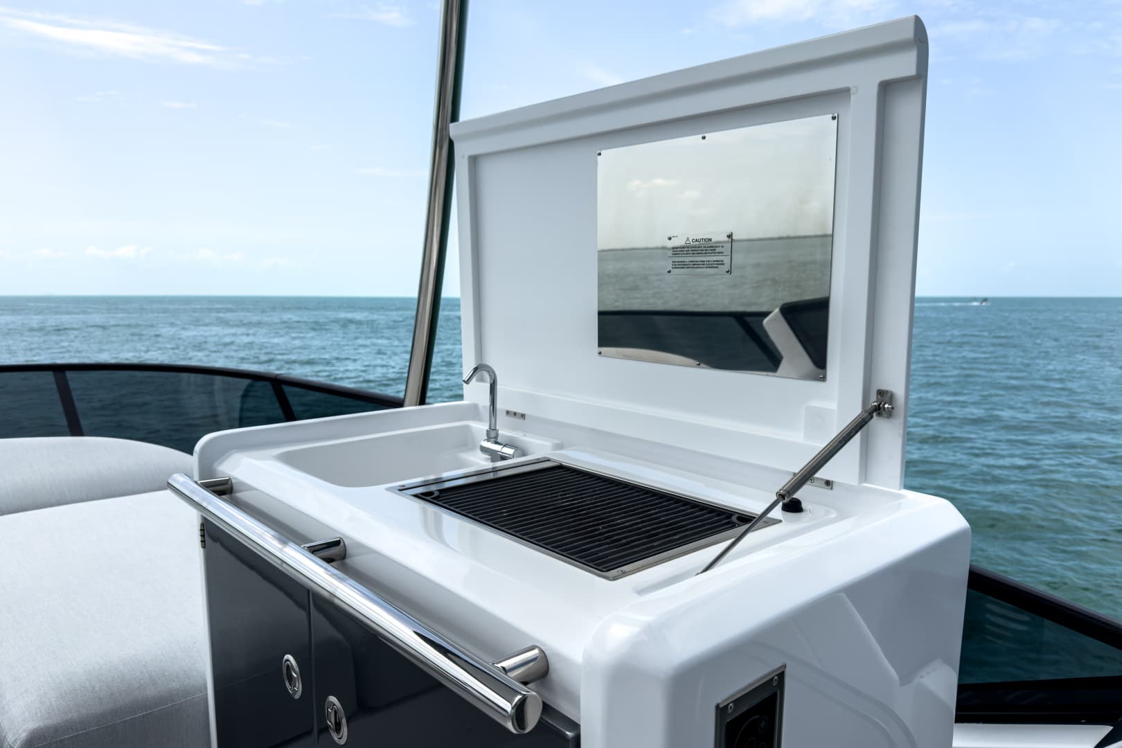 2025 Azimut 53 FLY