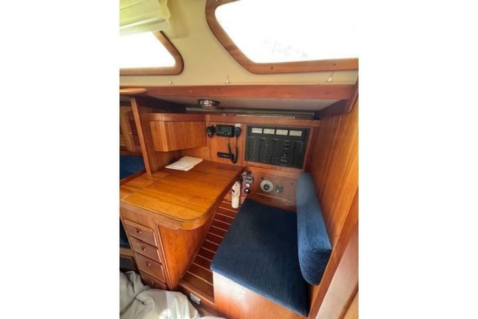 2000 Sabre 402