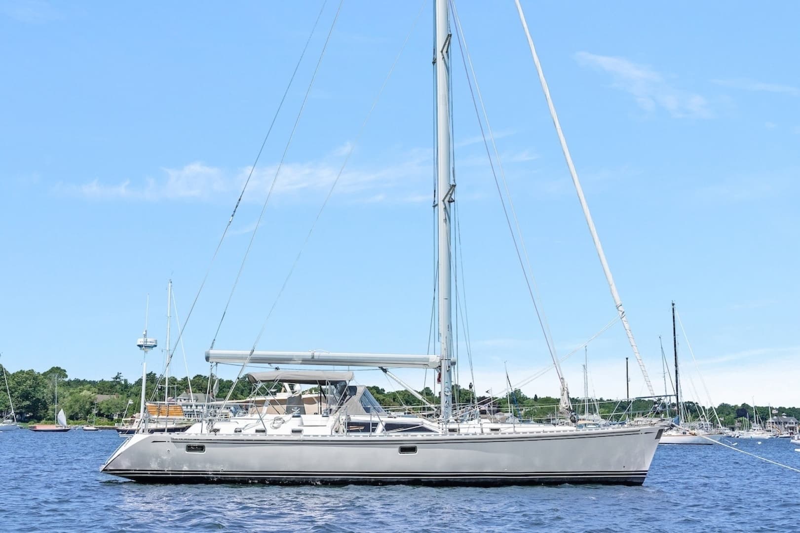 2005 Hylas 54