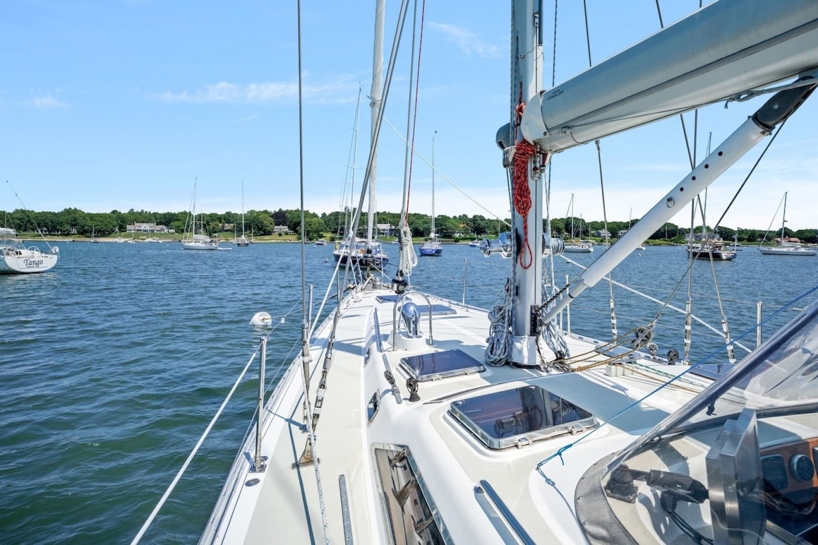 2005 Hylas 54