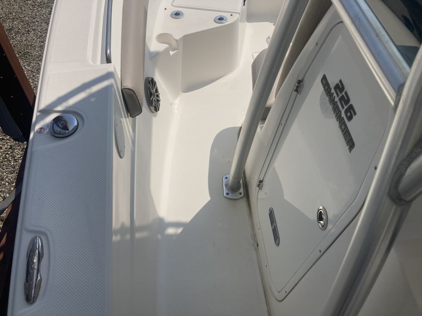 2016 Sea Fox 226 Commander