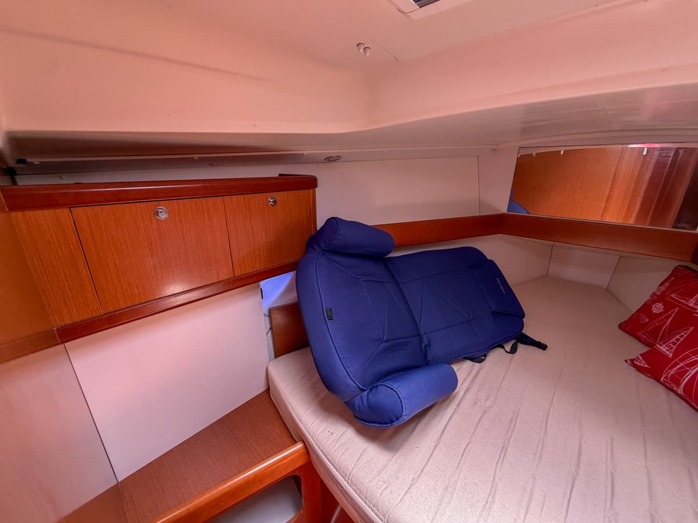 2011 Beneteau Oceanis 34