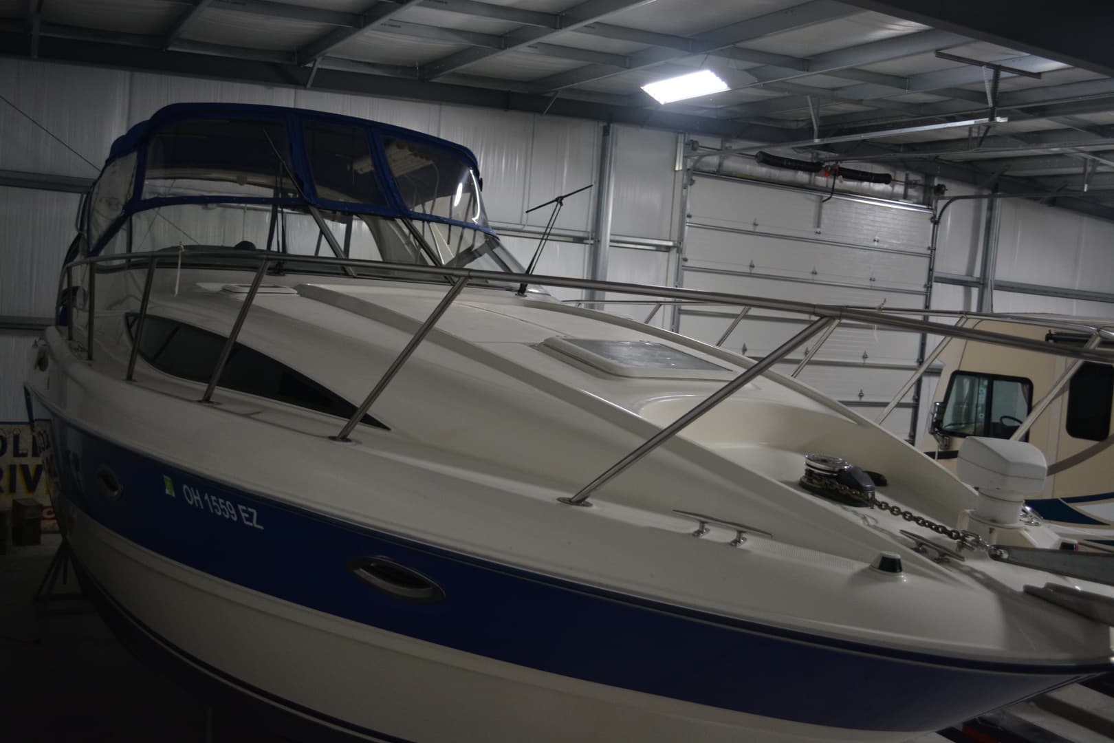 2006 Bayliner 305