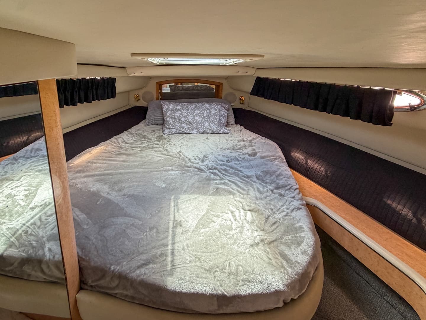 1997 Sea Ray 450 Sundancer