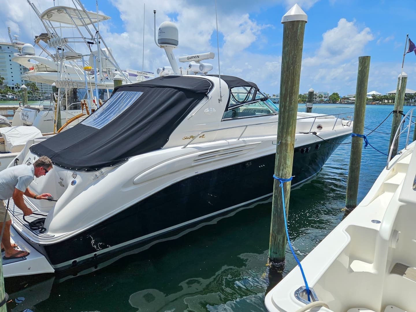 1997 Sea Ray 450 Sundancer