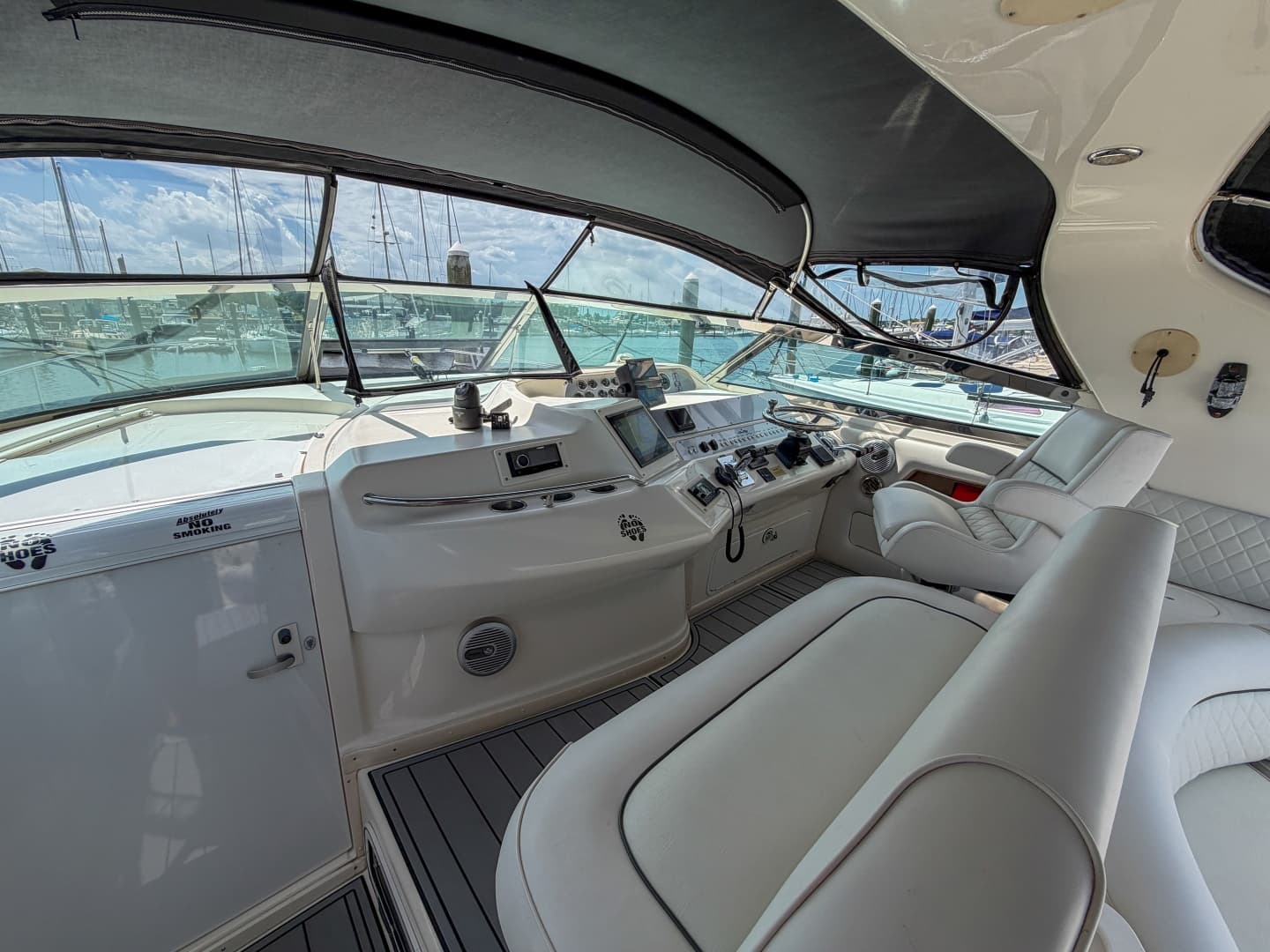 1997 Sea Ray 450 Sundancer