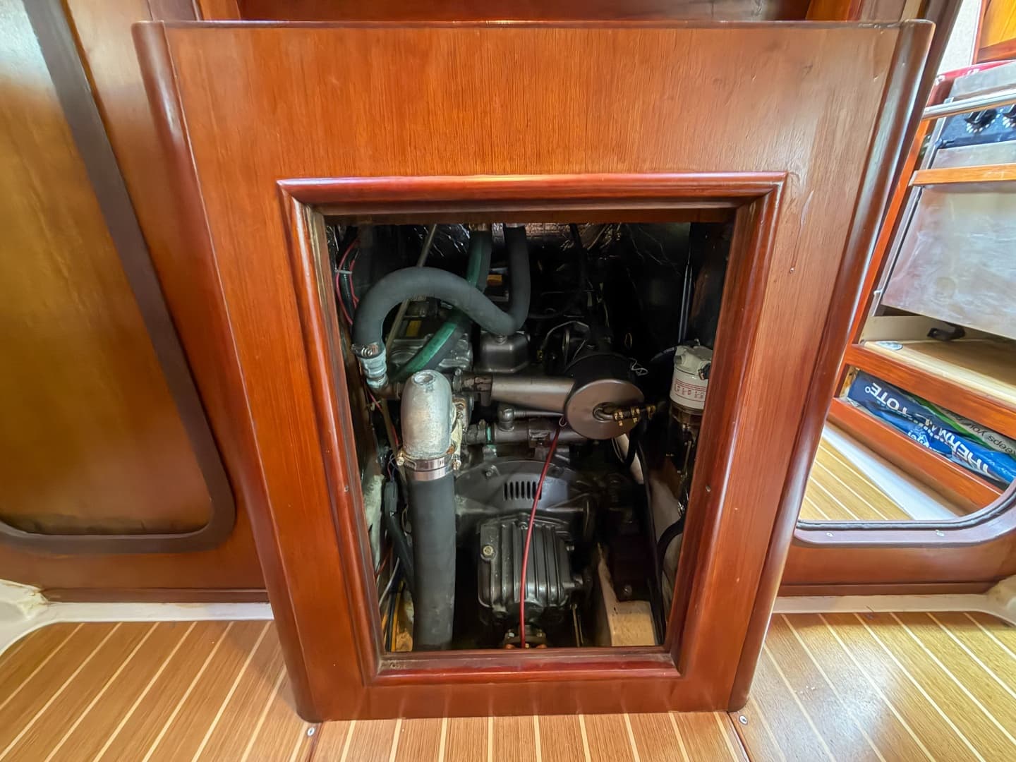 1999 Hunter 380