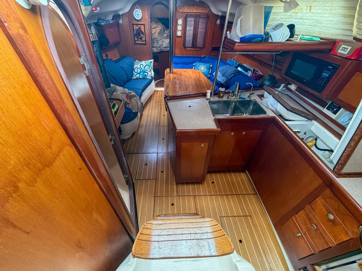 1999 Hunter 380