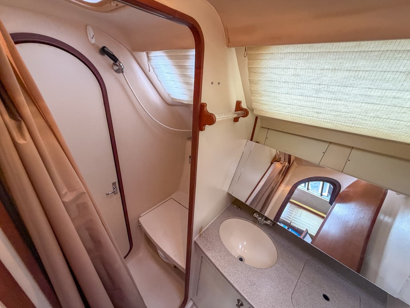 1999 Hunter 380