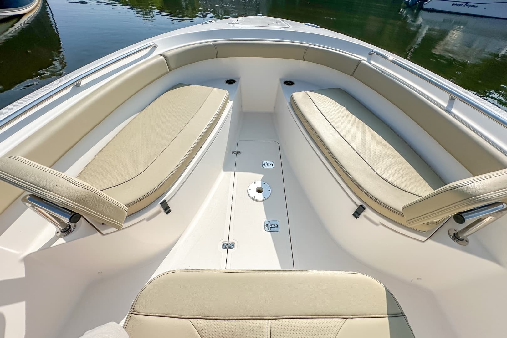 2018 Pursuit C 260