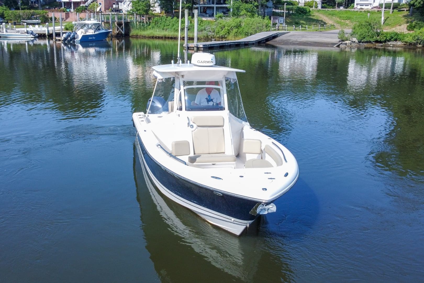 2018 Pursuit C 260