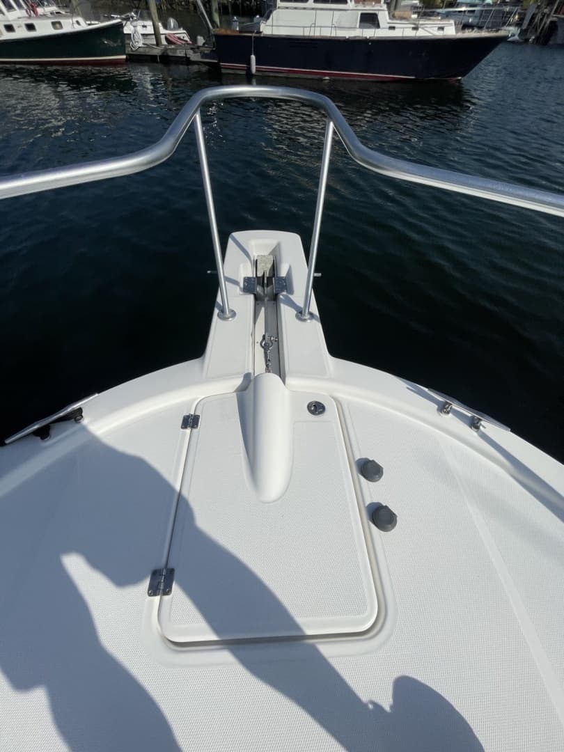 Bow & Anchor Windlass