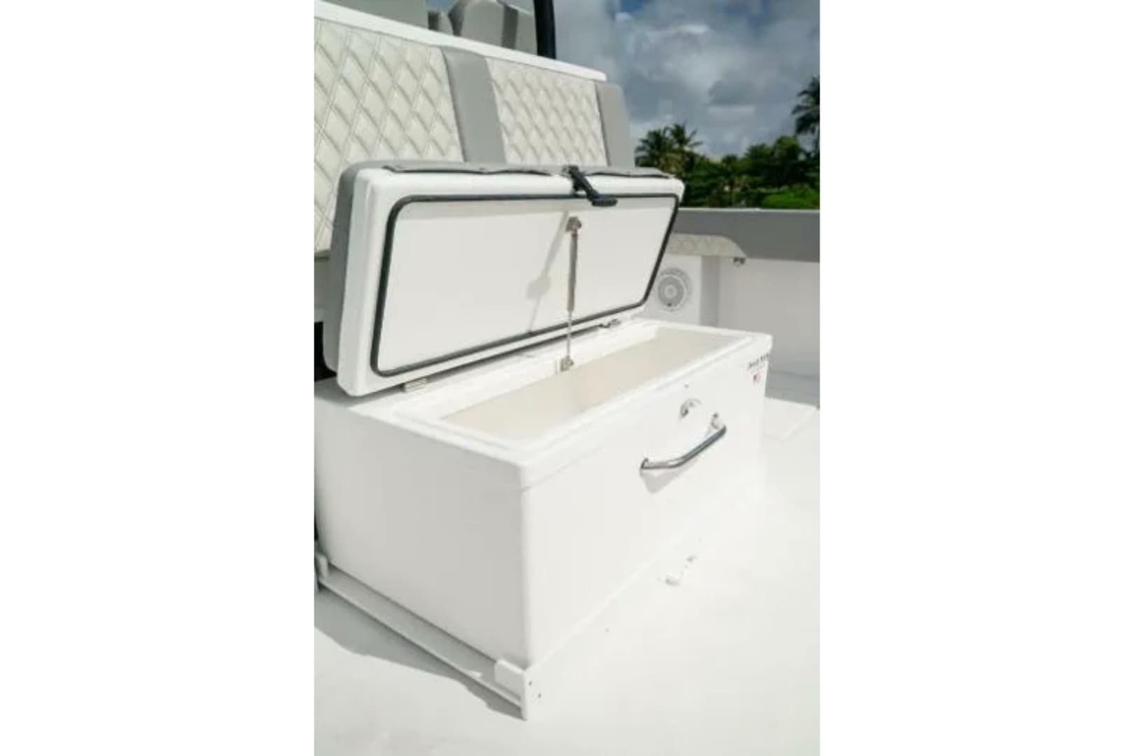 2024 Front Runner 37 Catamaran