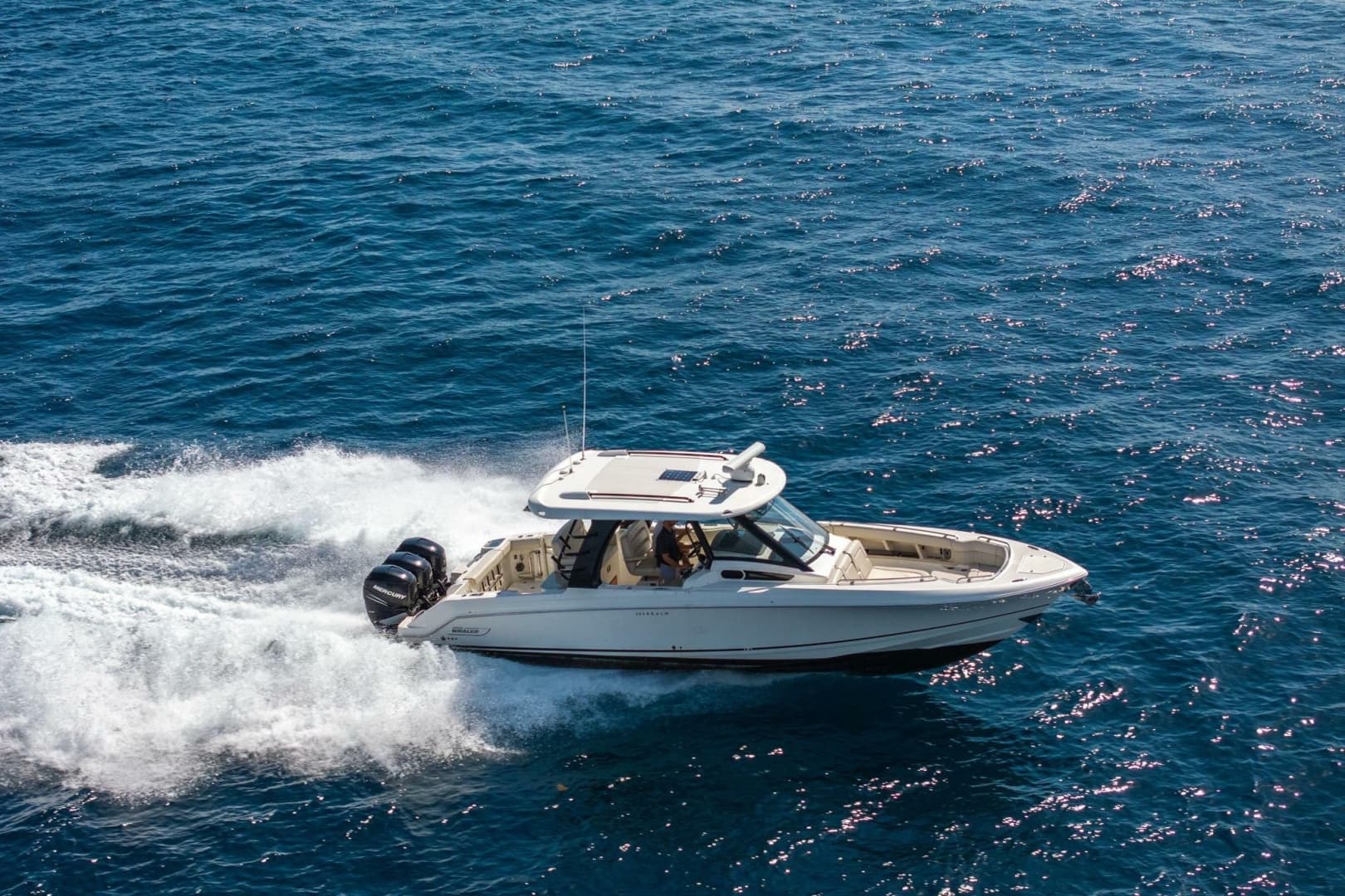 2023 Boston Whaler 350 Realm