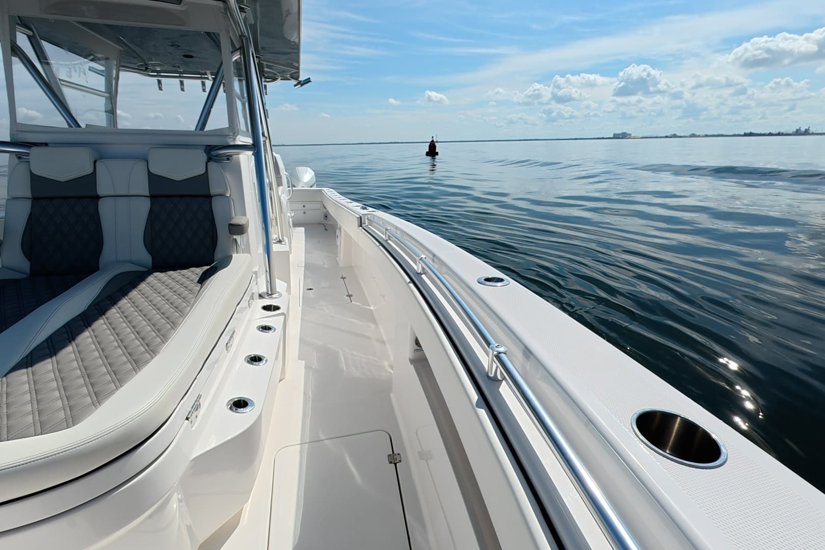 2023 Invincible 33 Catamaran