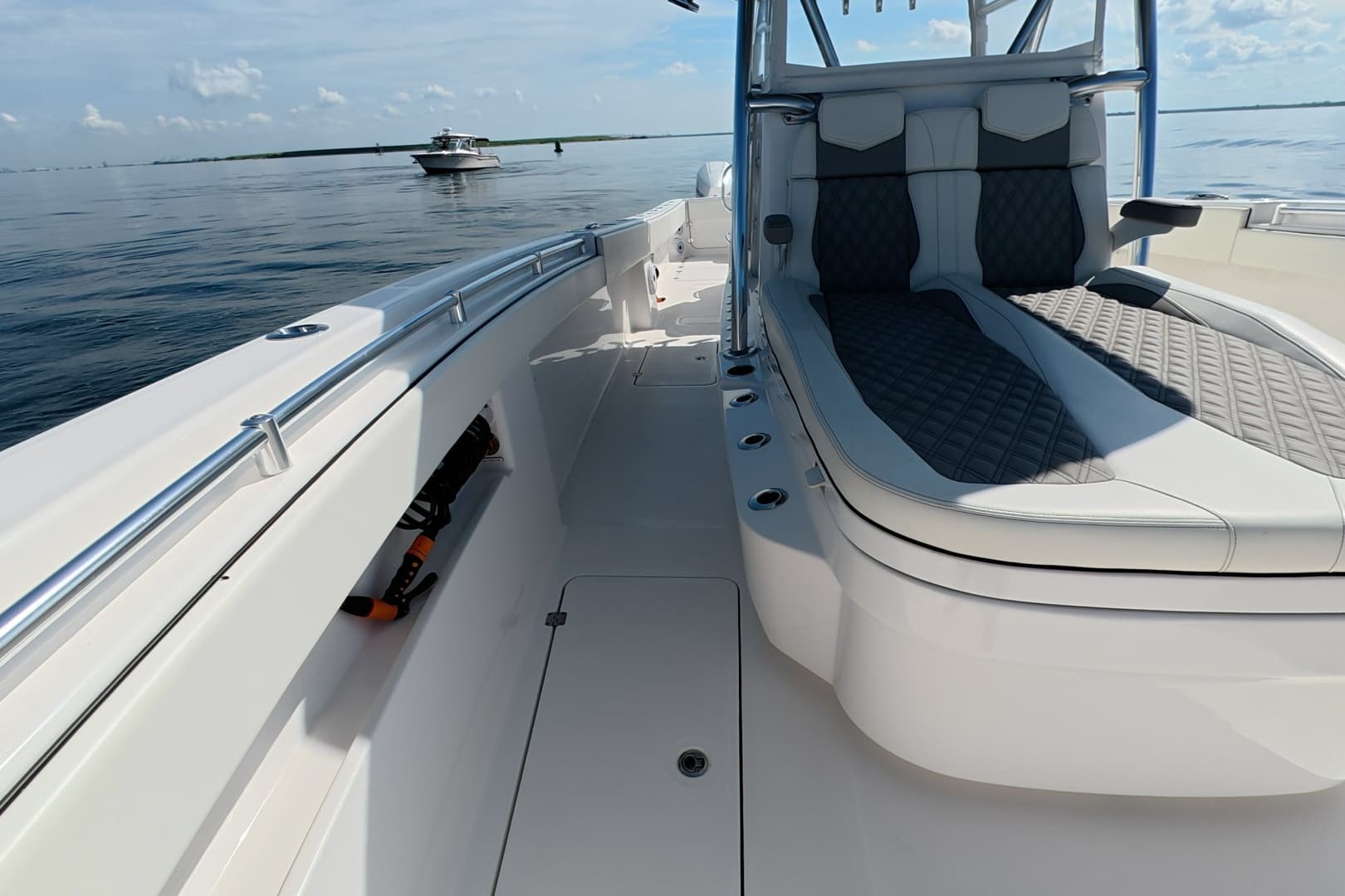 2023 Invincible 33 Catamaran
