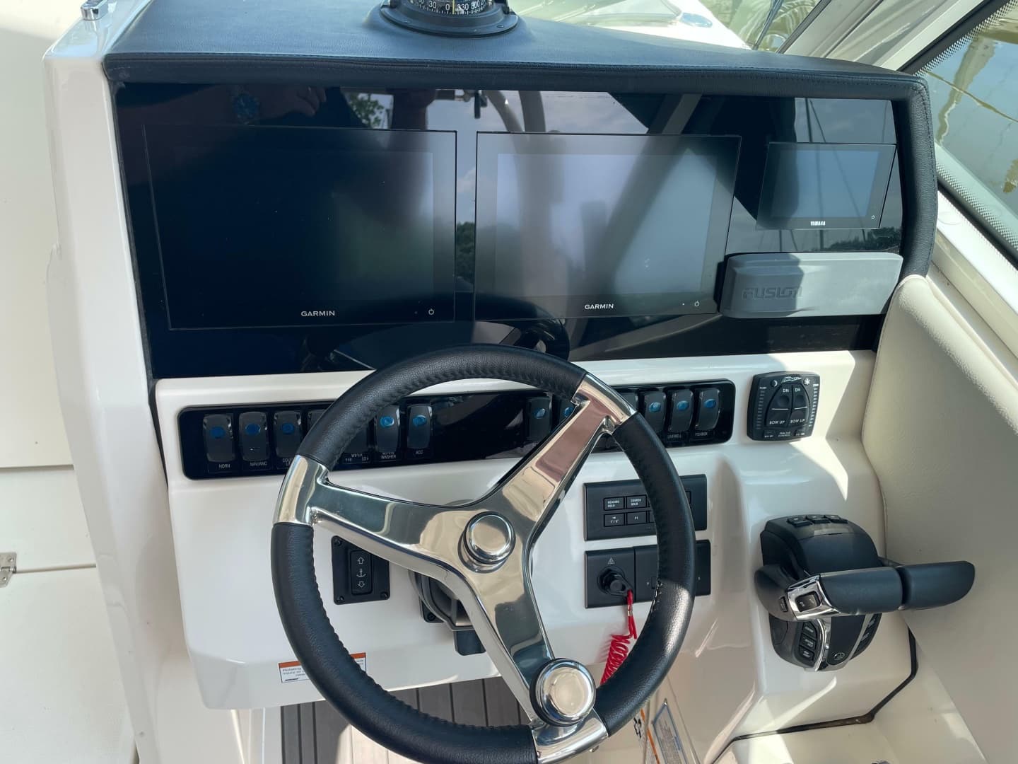 2023 Sailfish 276 DC