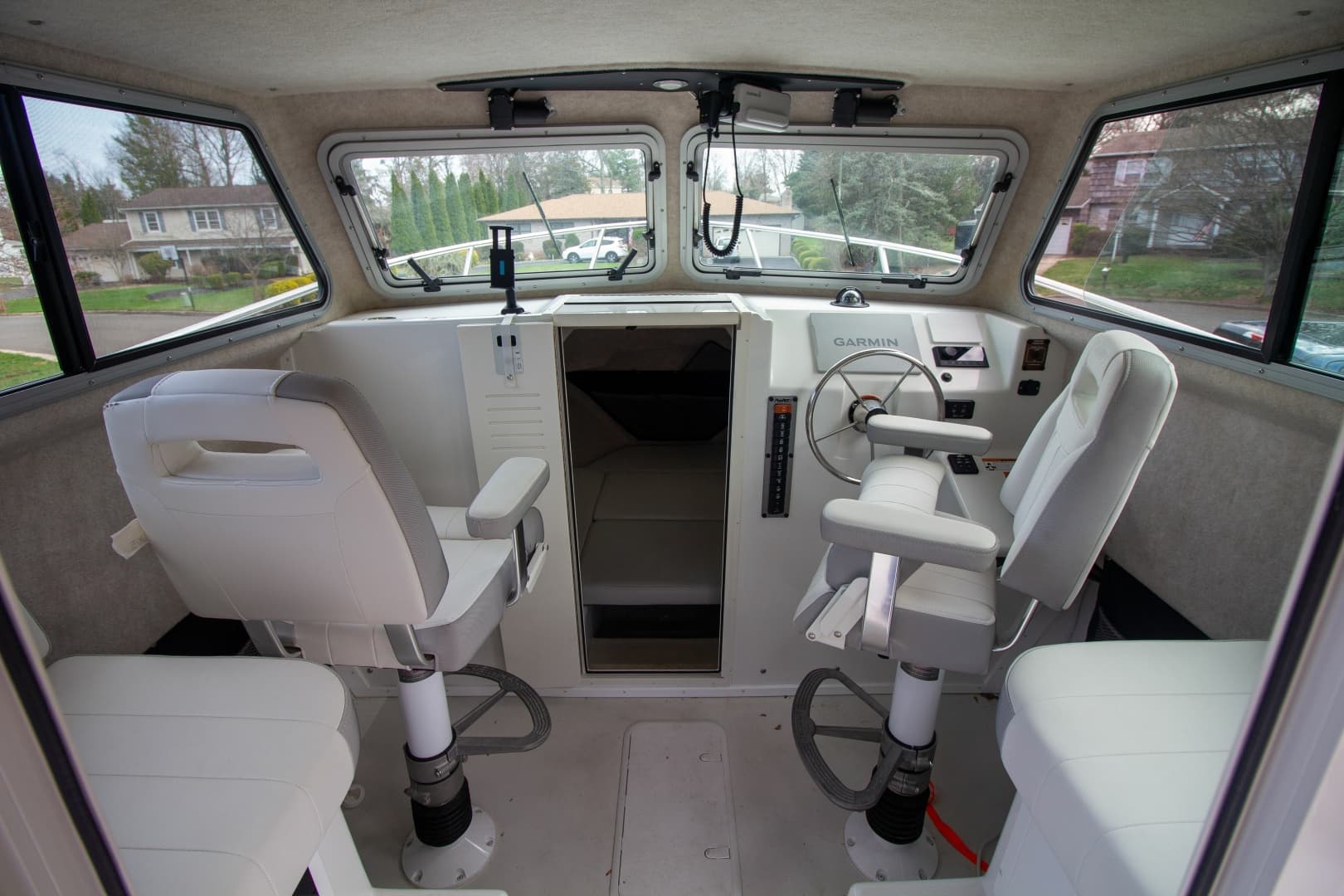 2022 Parker 2520 XLD Sport Cabin