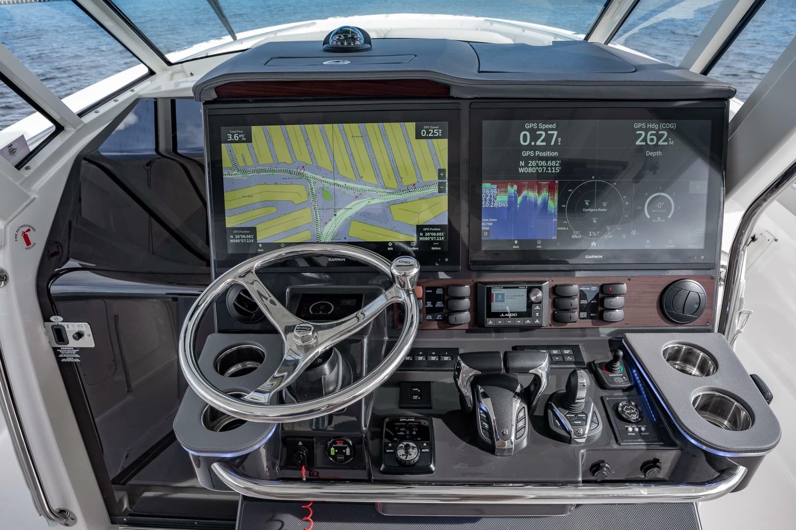 2022 Pursuit S 428 Sport